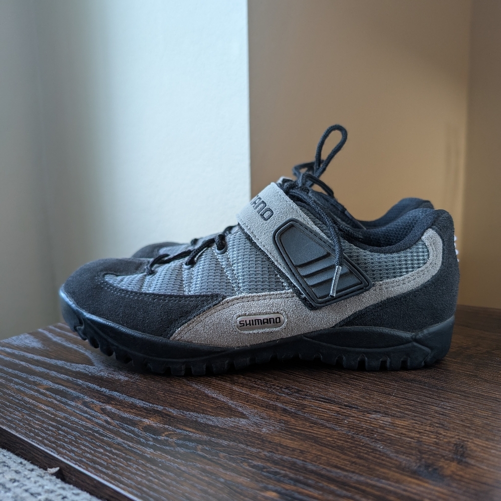Shimano Black Suede Gray Mountain Biking Cycling Cleats Shoes
